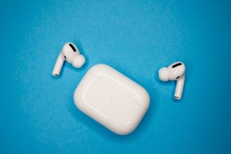 Charging AirPods Pro with USB-C: Keep It Simple