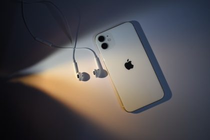 Apple Announces RCS Support for iPhones in 2024